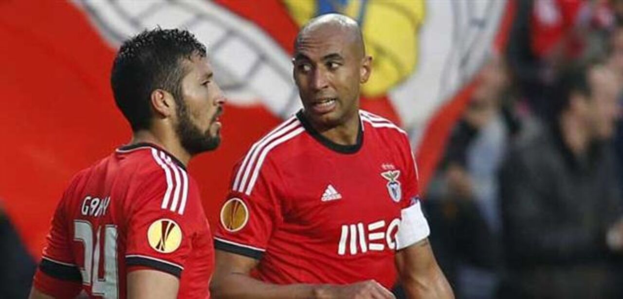 Capitão totalista lidera defesa europeia de betão