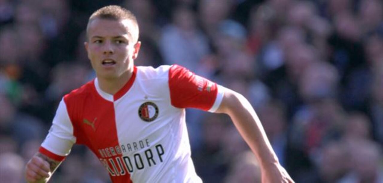 Eredivisie: Máquina de produção e desenvolvimento