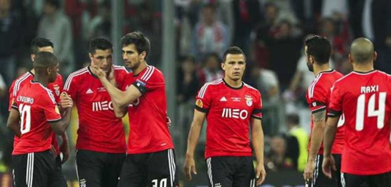 Béla Guttmann continua a levar a melhor...