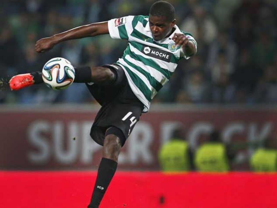 William Carvalho fora da lista de Van Gaal para o Manchester United