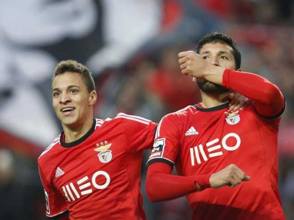 Peter Lim quer juntar trio encarnado no Valencia