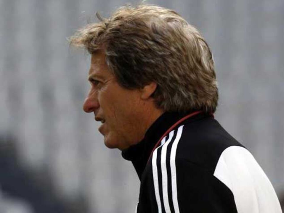 Jorge Jesus: «Vamos apresentar uma equipa forte»