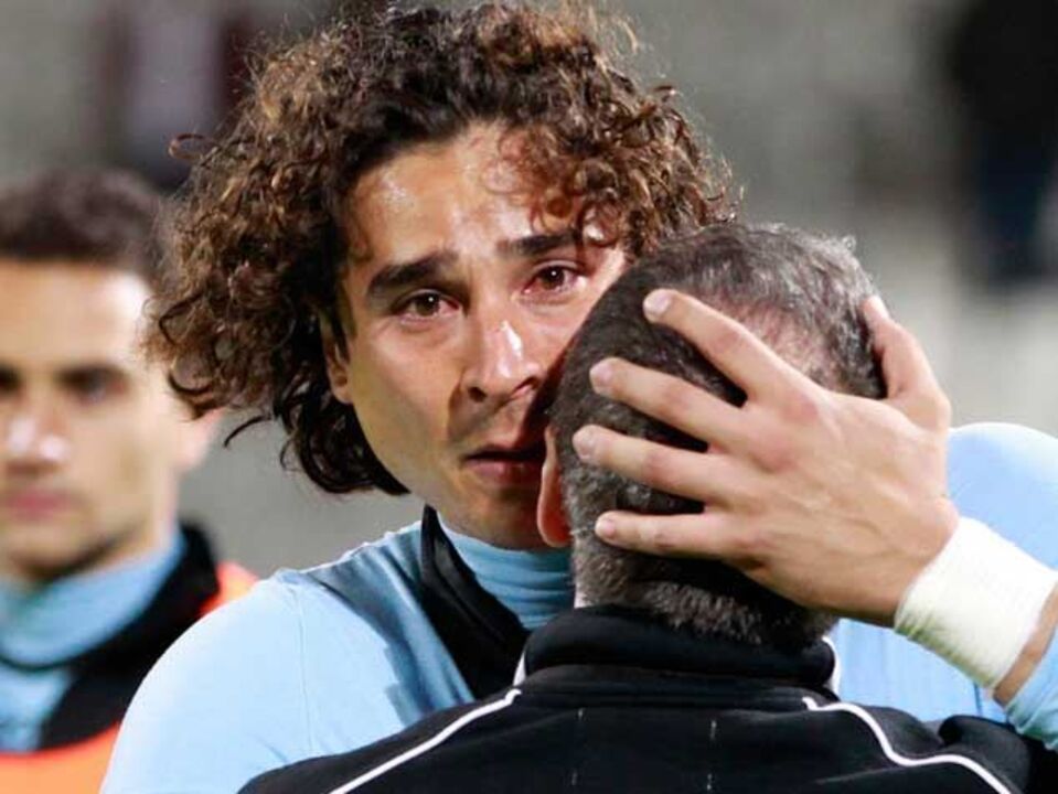 Ochoa fica sem clube