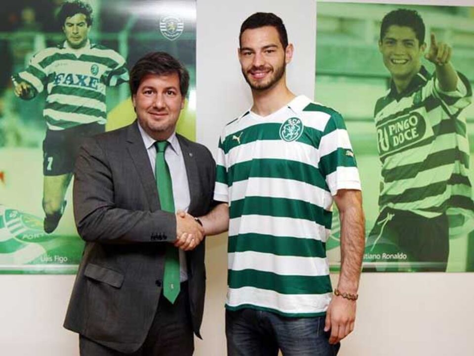 Slavchev assina por cinco anos