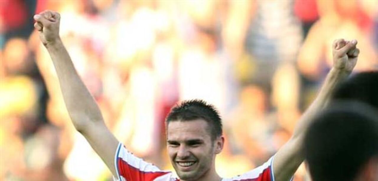 Reunião para desbloquear Marko Petkovic