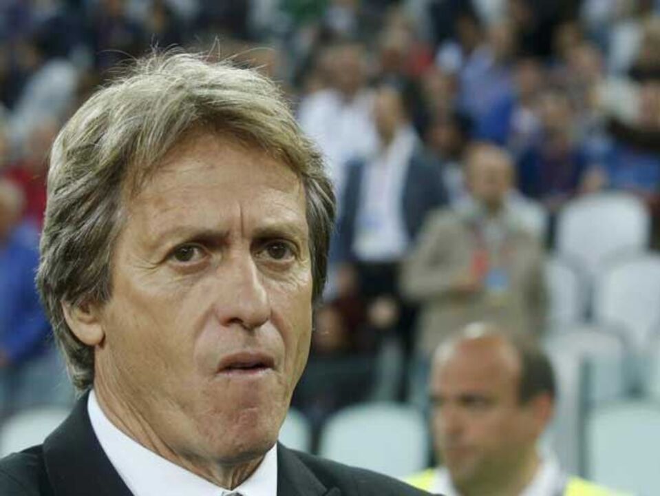 Jorge Jesus: «Com muitos qualquer 'tótó' sabe defender»