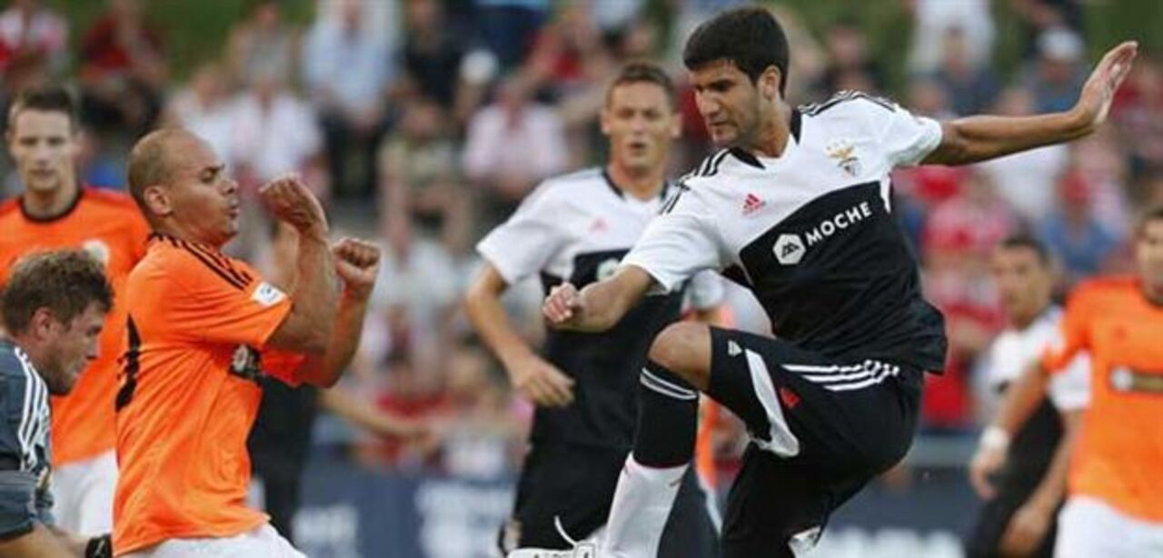 Lisandro López rende Garay no plantel