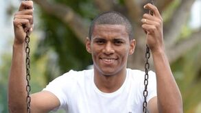 Derley também interessa