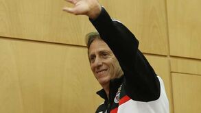 Franceses garantem acordo entre Jesus e o Monaco