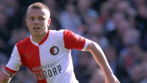 Eredivisie: Máquina de produção e desenvolvimento