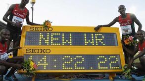 Quénia bate recorde mundial de 4x1.500 metros 