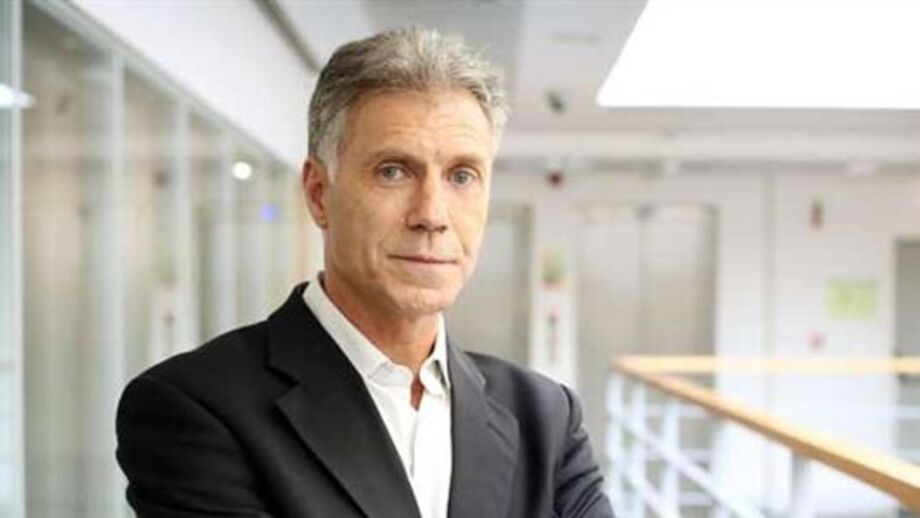 Veloso: «André Almeida é um futebolista mais completo»