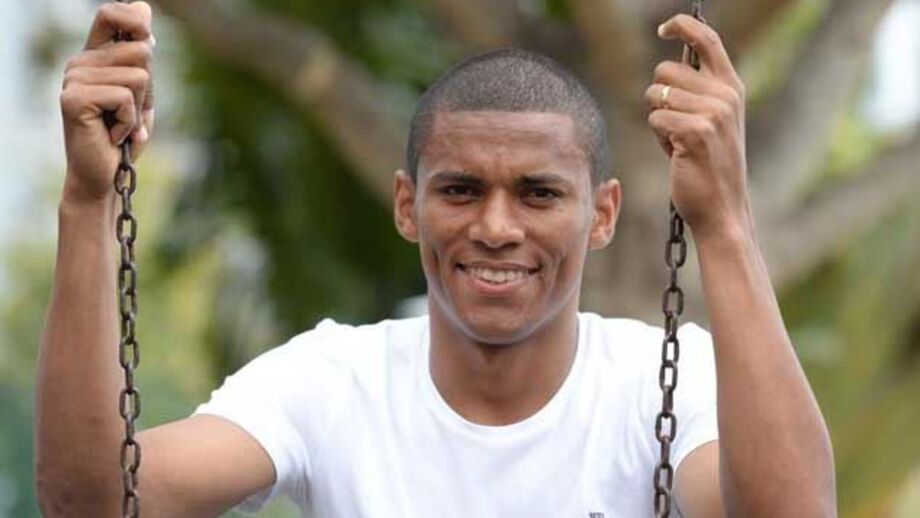 Derley também interessa