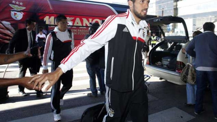 Águias só voltam de Turim na quinta-feira de manhã
