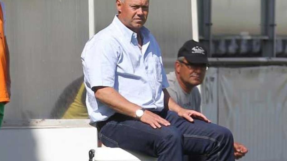 Direção anuncia que não renovará com Álvaro Magalhães