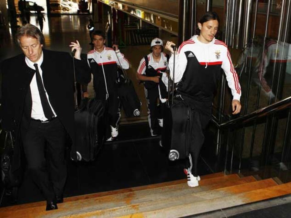 Jesus não fecha a porta a Danilo e Gonçalo Santos