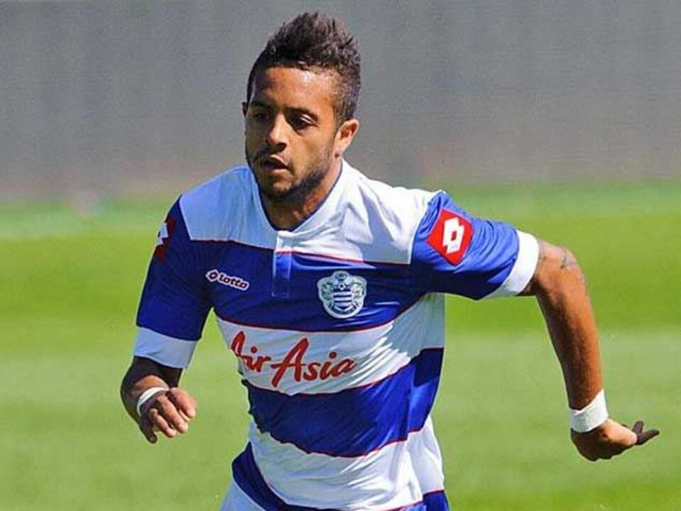 Bruno Andrade no Queens Park Rangers mais um ano