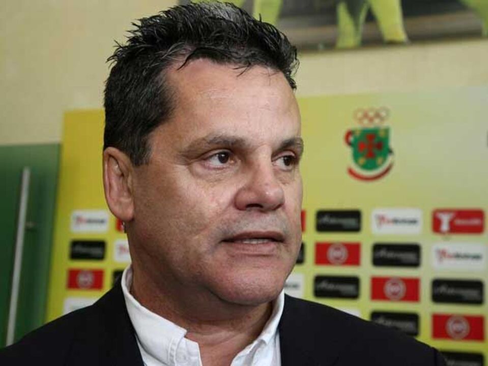 Paulo de Carvalho e Paulo Teixeira adbicam em favor de Rui Alves