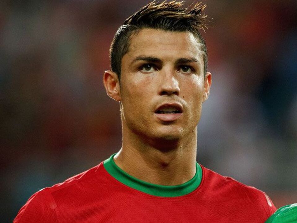 Ronaldo: «Ainda fico arrepiado quando ouço o hino»