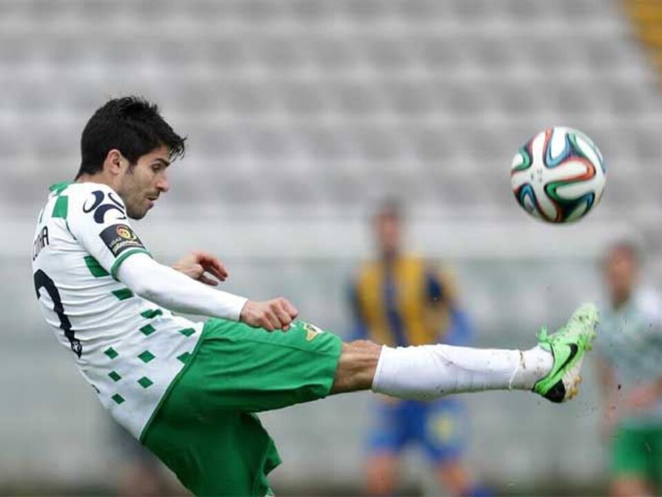 Diogo Cunha renova até 2015