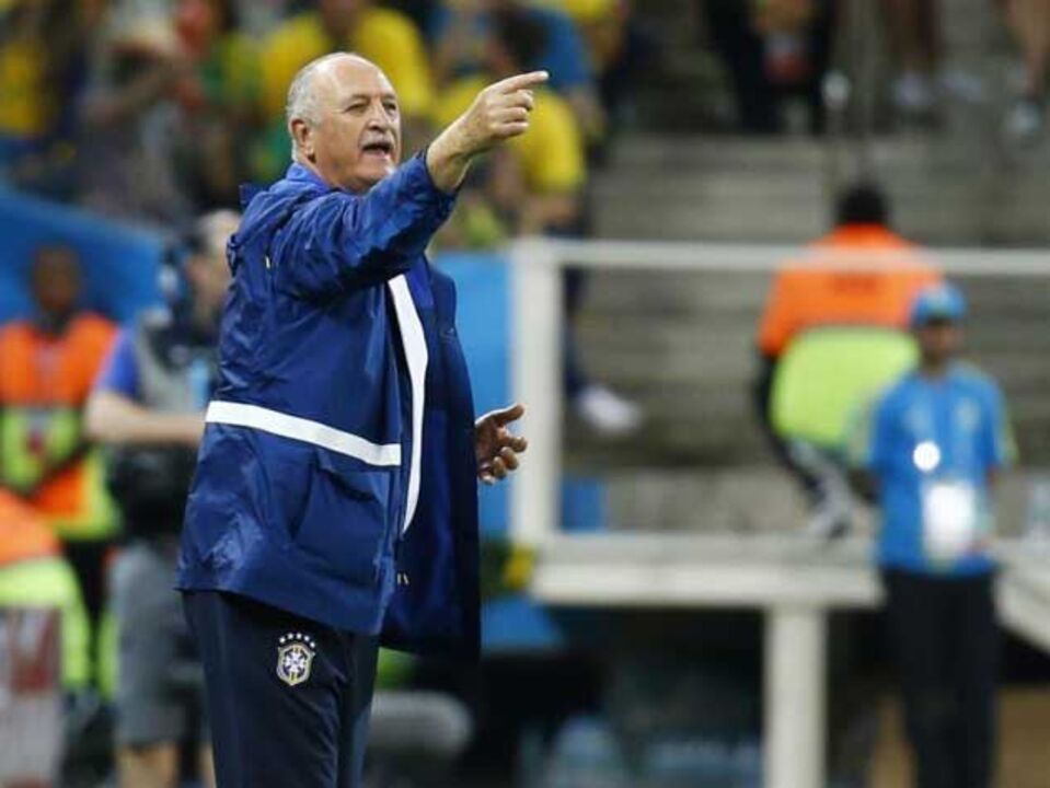 Canarinha altera planos para estudar adversários