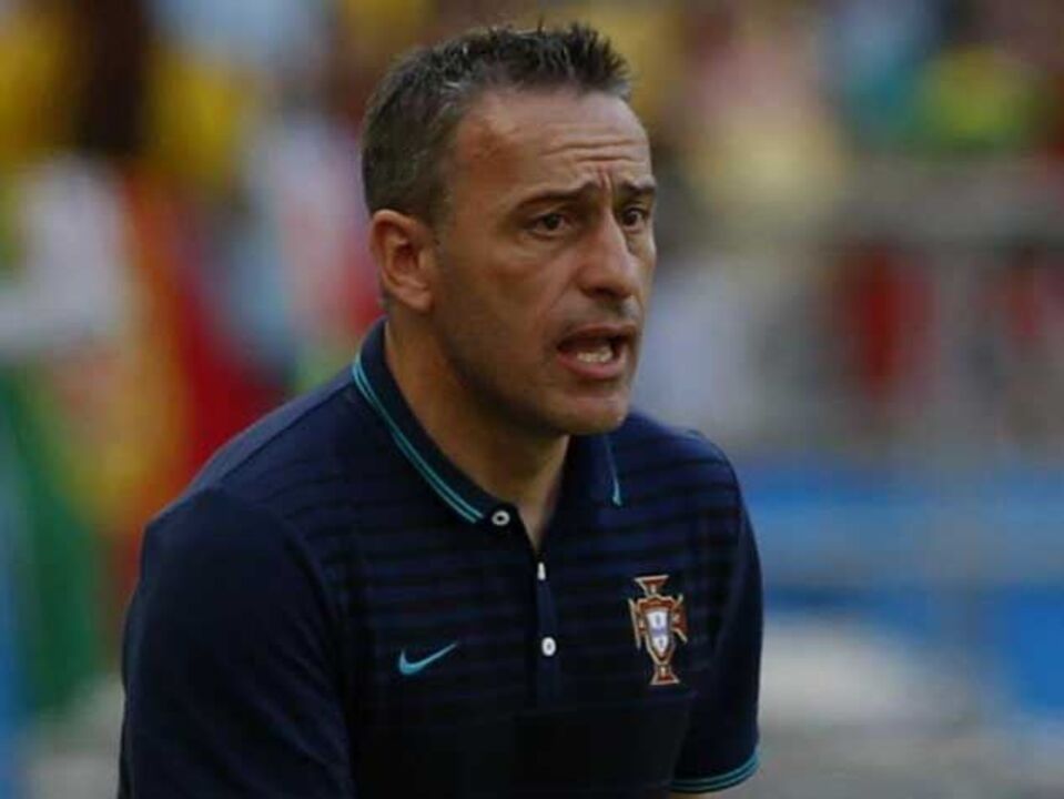 Paulo Bento: «Expulsão e penálti foram forçados»