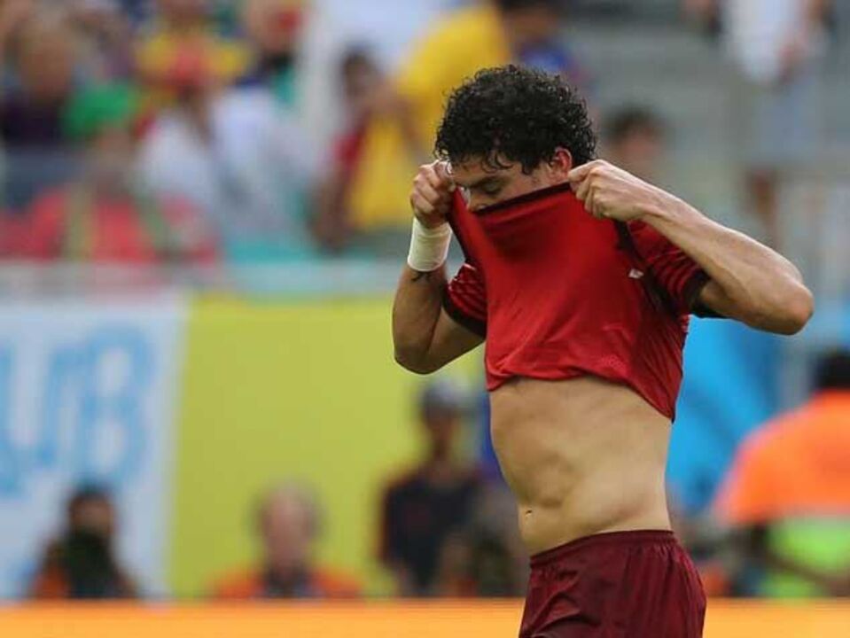 Mourinho: «Por Pepe não ser português devia ter outro comportamento»