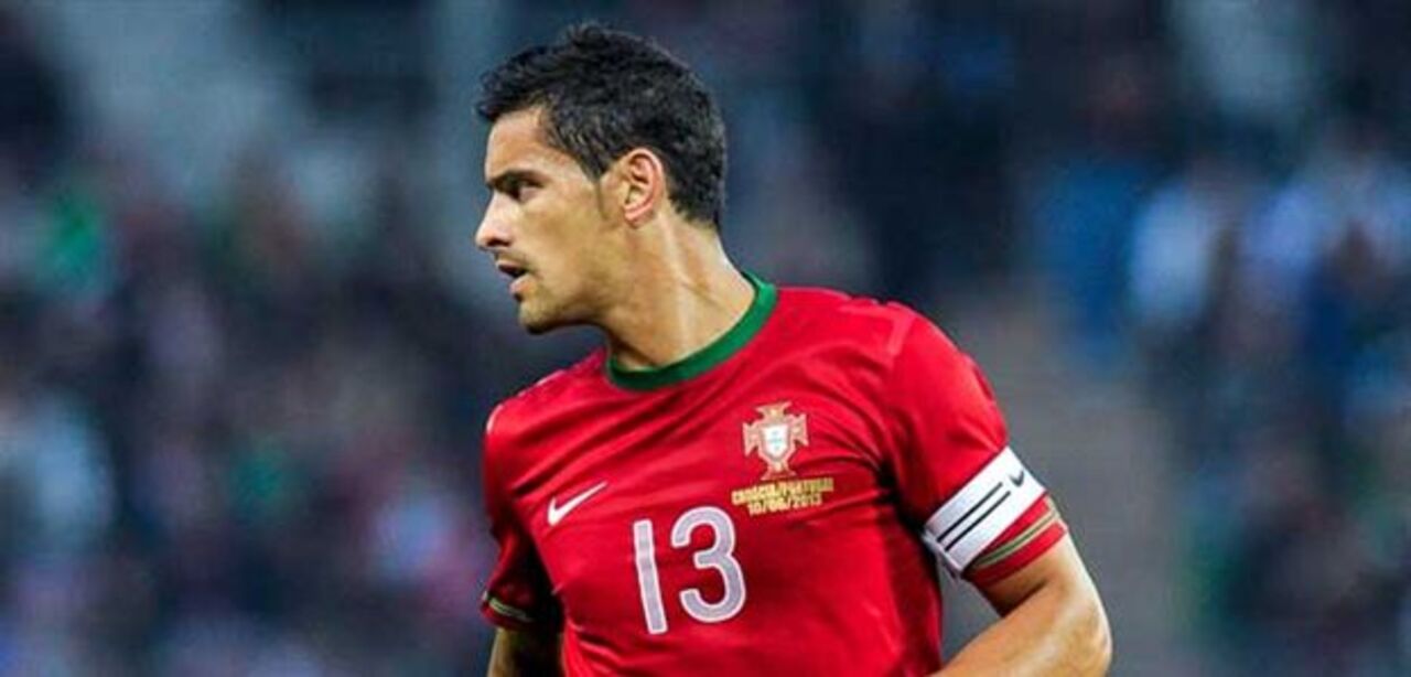 Ricardo Costa ganha força