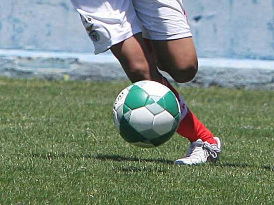Estoril Foot: Águias seguem com goleadas à moda antiga