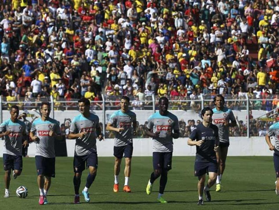 Moisés Lucarelli não enche para o treino aberto