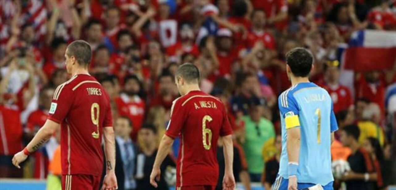 Rei abdicou duas vezes no mesmo dia