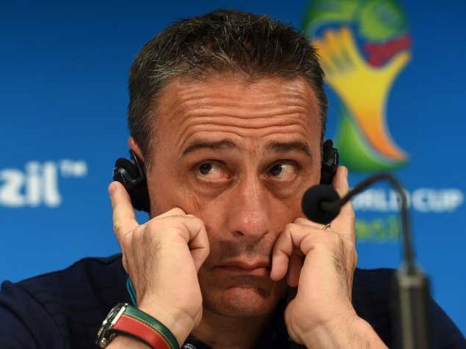 Paulo Bento volta a criticar o árbitro Alemanha-Portugal