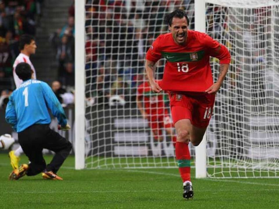 À procura do golo 40 em fases finais do Mundial