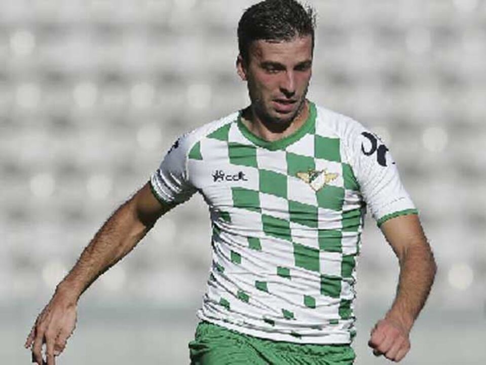 Tiago Borges é o nono reforço