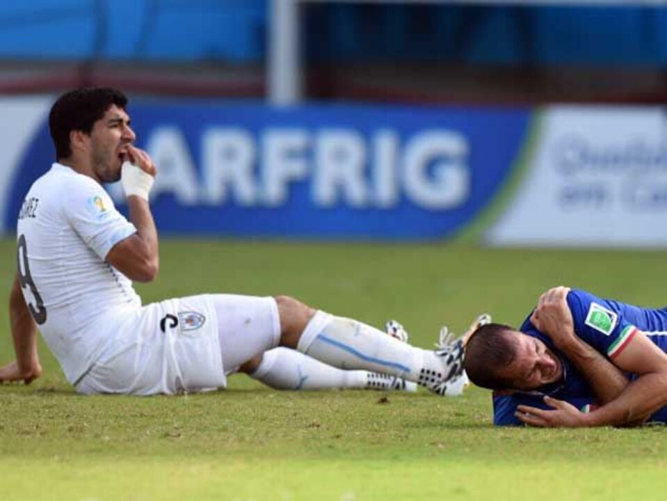 Suárez tem até às 21 horas para apresentar defesa