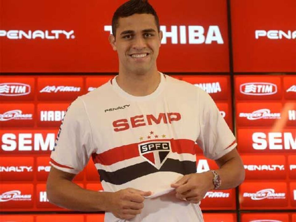 Kardec: «Jesus vai fazer de Luís Felipe um grande jogador»