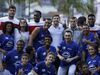 Seleção inglesa visita a famosa favela da Rocinha