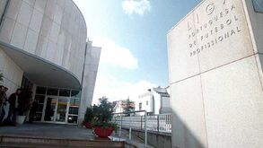 V. Setúbal e Belenenses impedidos de inscrever jogadores
