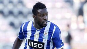 Génova atento a Varela