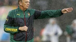 Finke: «Eto'o talvez esteja no banco de suplentes»