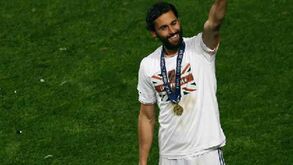 Arbeloa ao lado de Xabi Alonso por não temer dizer a verdade