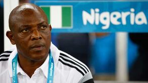 Stephen Keshi: «Comemoramos com Messi amanhã...»