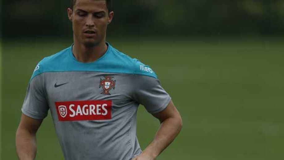 Ronaldo tem tendinose rotuliana