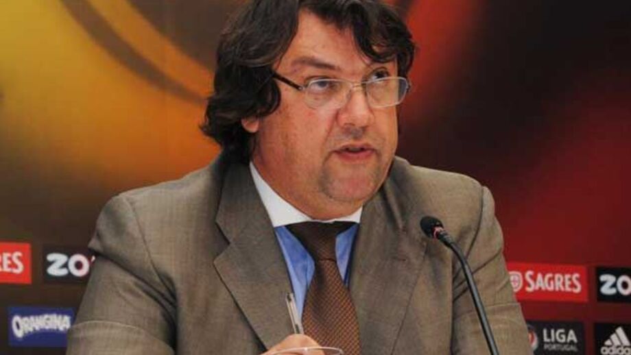 AG da Liga reunida