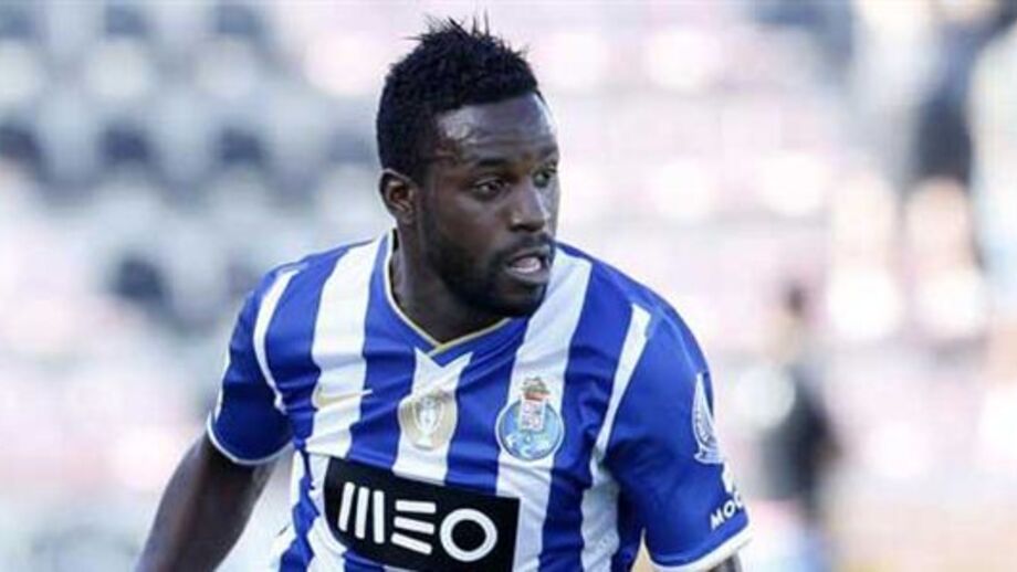 Génova atento a Varela