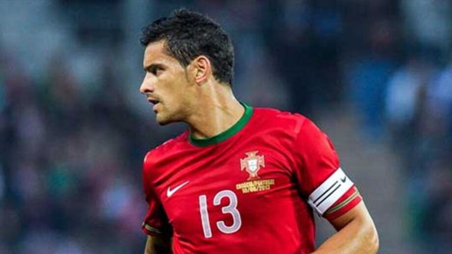 Ricardo Costa ganha força