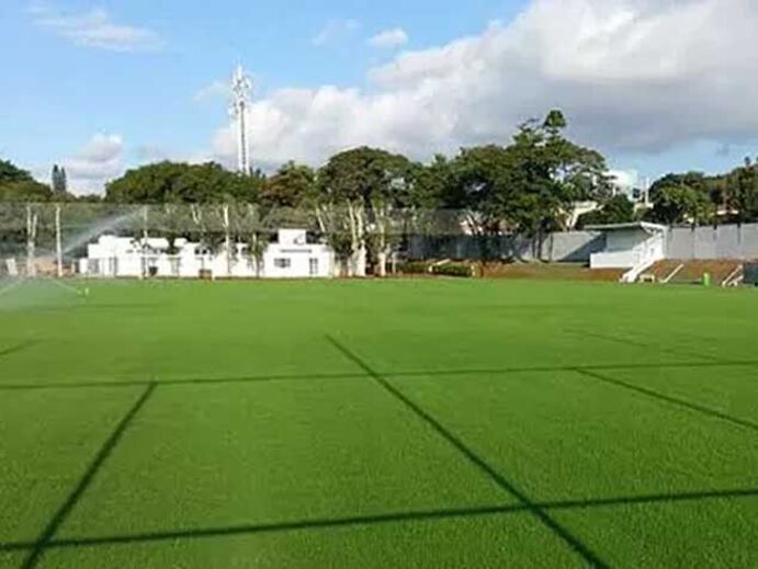 Relvado da Ponte Preta pronto para receber Ronaldo e companhia