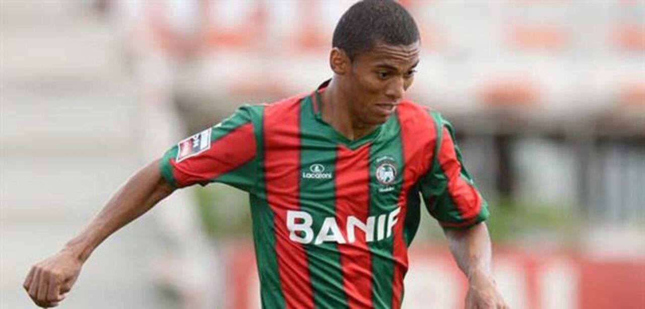 Derley é reforço até 2019