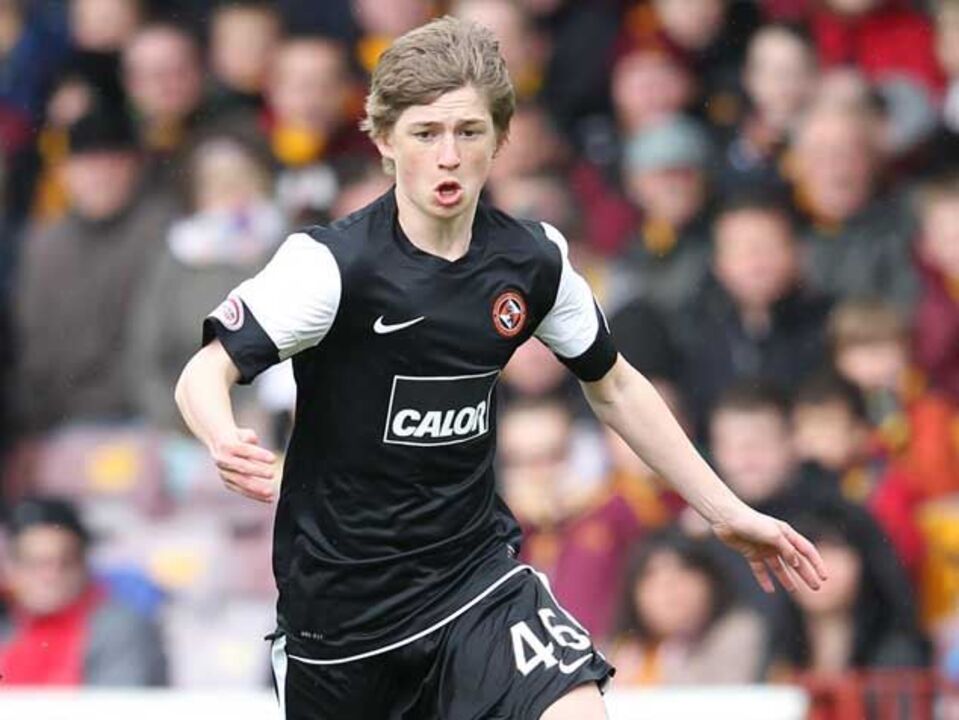 Stephen Tomphson: «Gauld tem visão de jogo extraordinária»