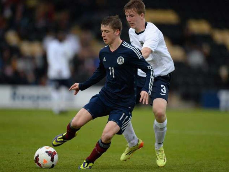 Gauld moldado por adjunto de Nuno no Rio Ave